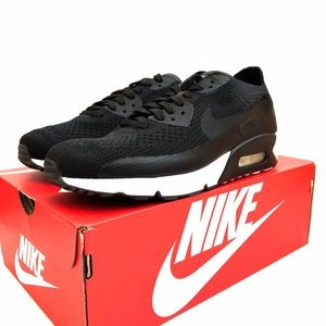 Nike Air Max 90 Ultra 2.0 Flyknit Shoes